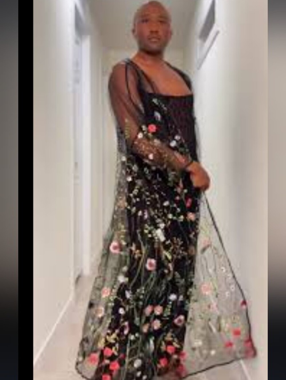 Saks 5th Ave Black Floral Embroidered Mesh Maxi Dress🌹🔥🔥🔥